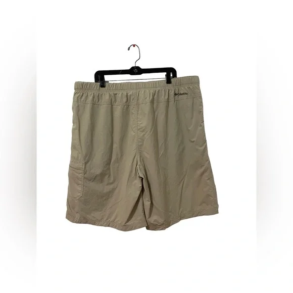 Columbia Men’s Cargo Shorts XXL Tan - Picture 3 of 8